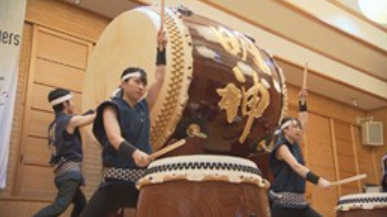 謎の遊具と太鼓の町織田
