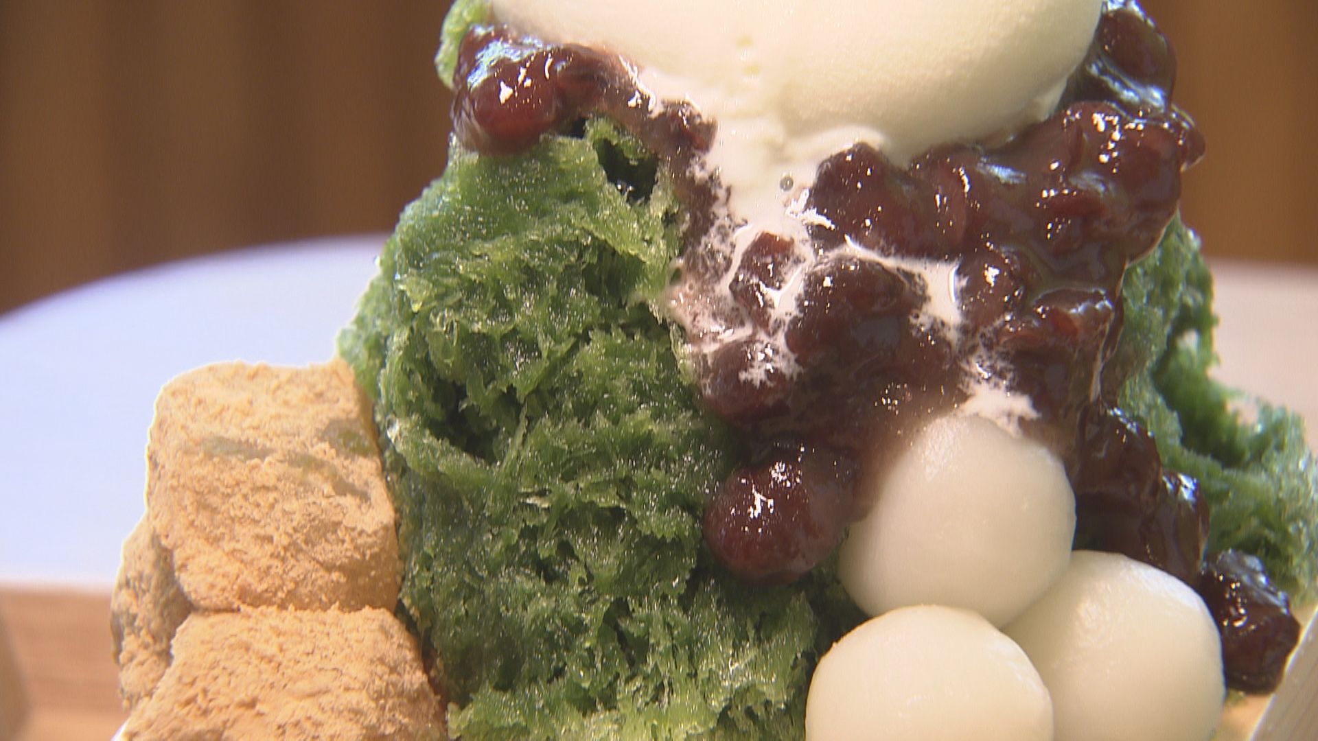 午前中から食べに来る人も