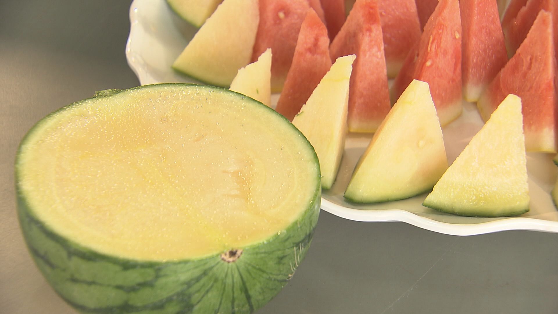 秋篠宮家に福井市特産「金福・銀福すいか」献上へ 全日本愛瓢会