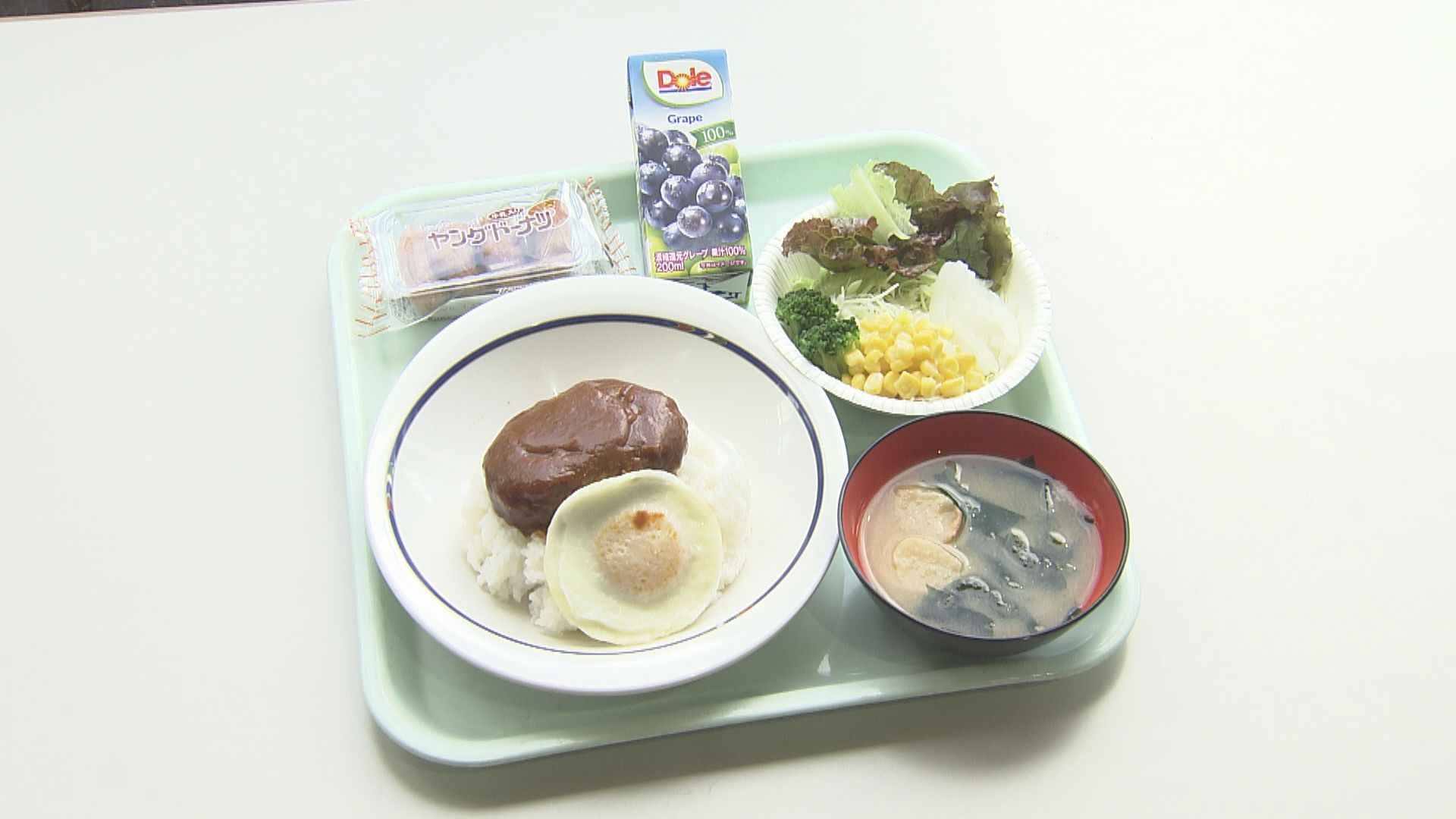 無料のロコモコランチ