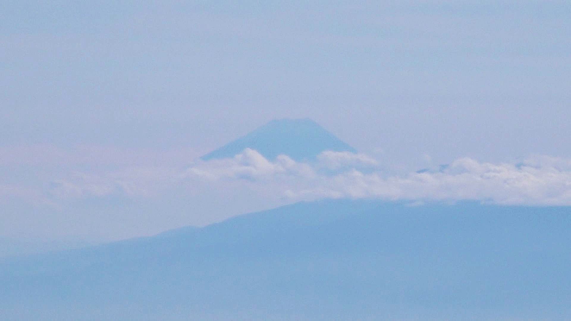 機内から見えた富士山