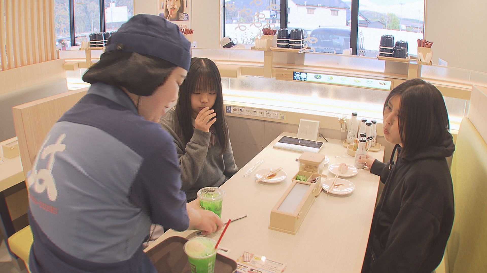 スタッフの多くは市民