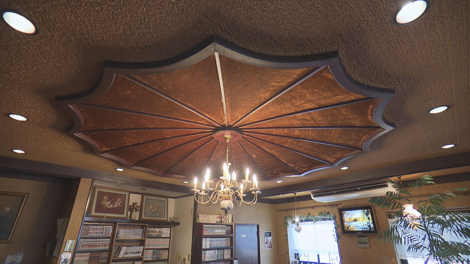 装飾もレトロな雰囲気が漂う