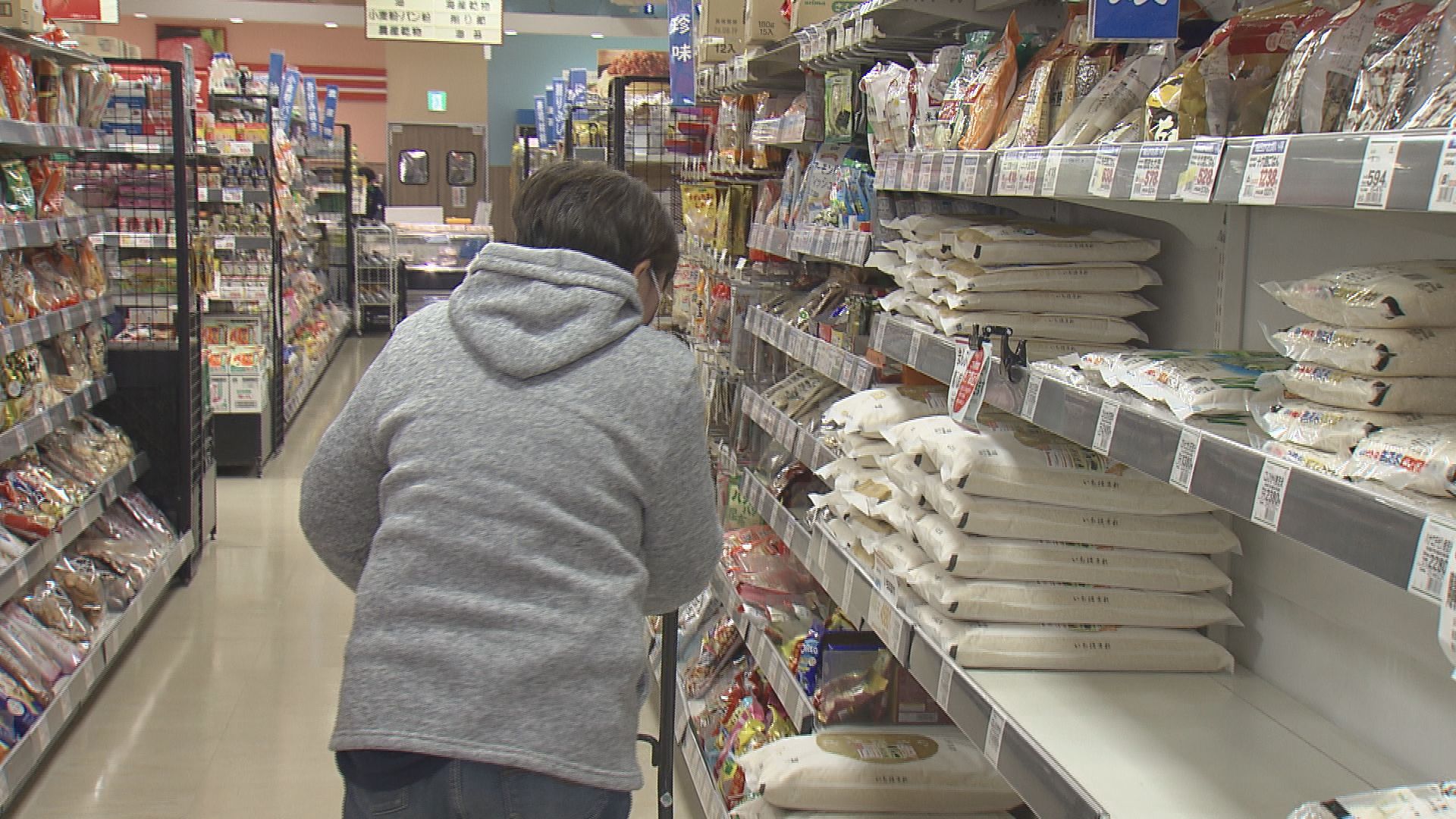 値引きなしでは売れ行きが伸び悩む