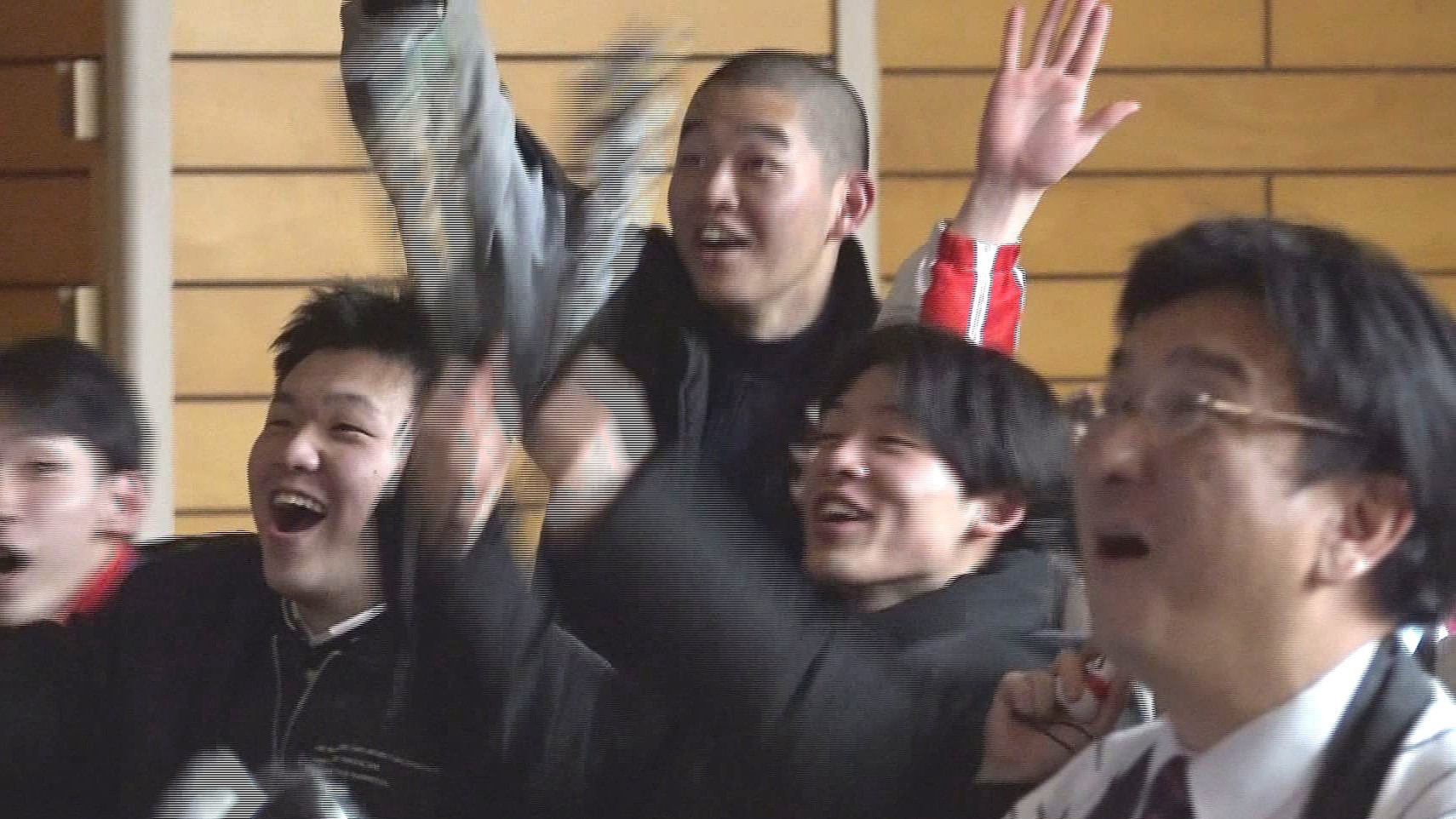 県勢選手の活躍に沸く会場