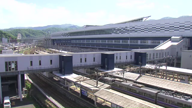 北陸新幹線の発着点でもある敦賀駅