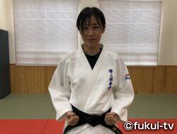 県内初！女性「制圧指導官」誕生